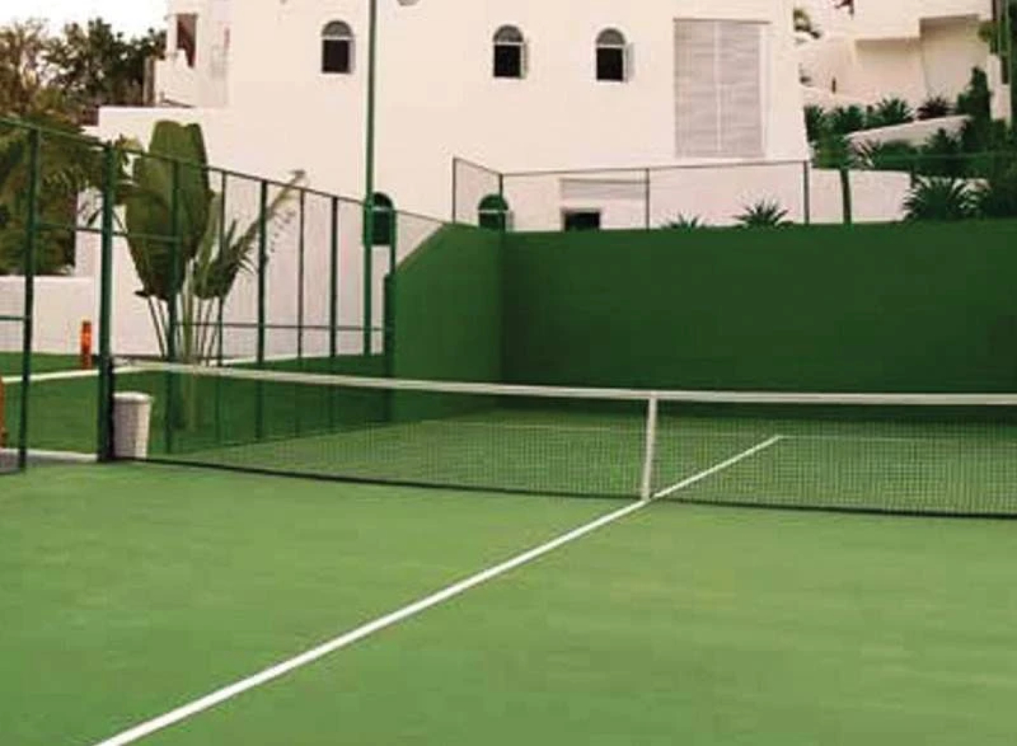 Loma del Mar Resort
