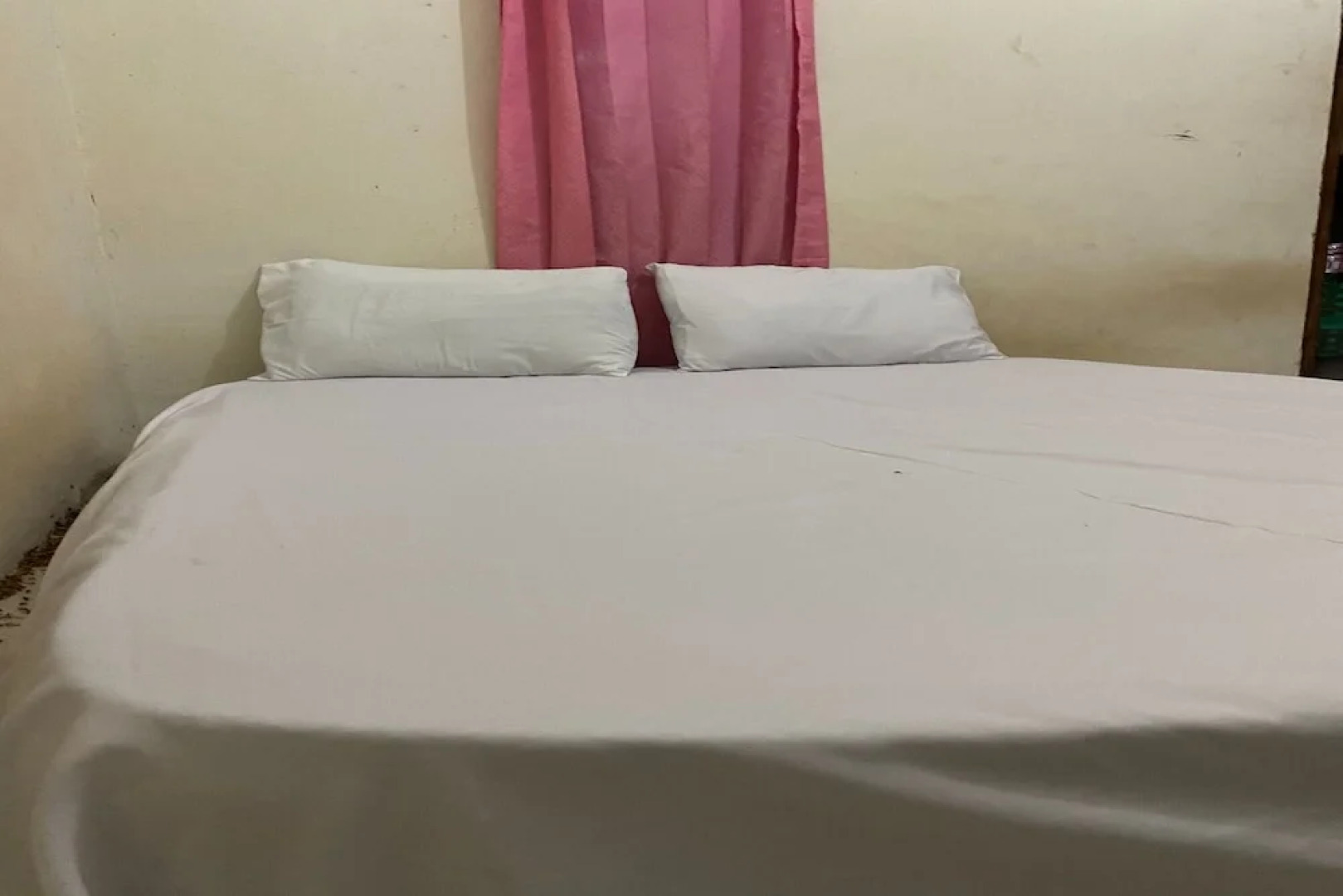 OYO Life 93259 Kos Kurnia