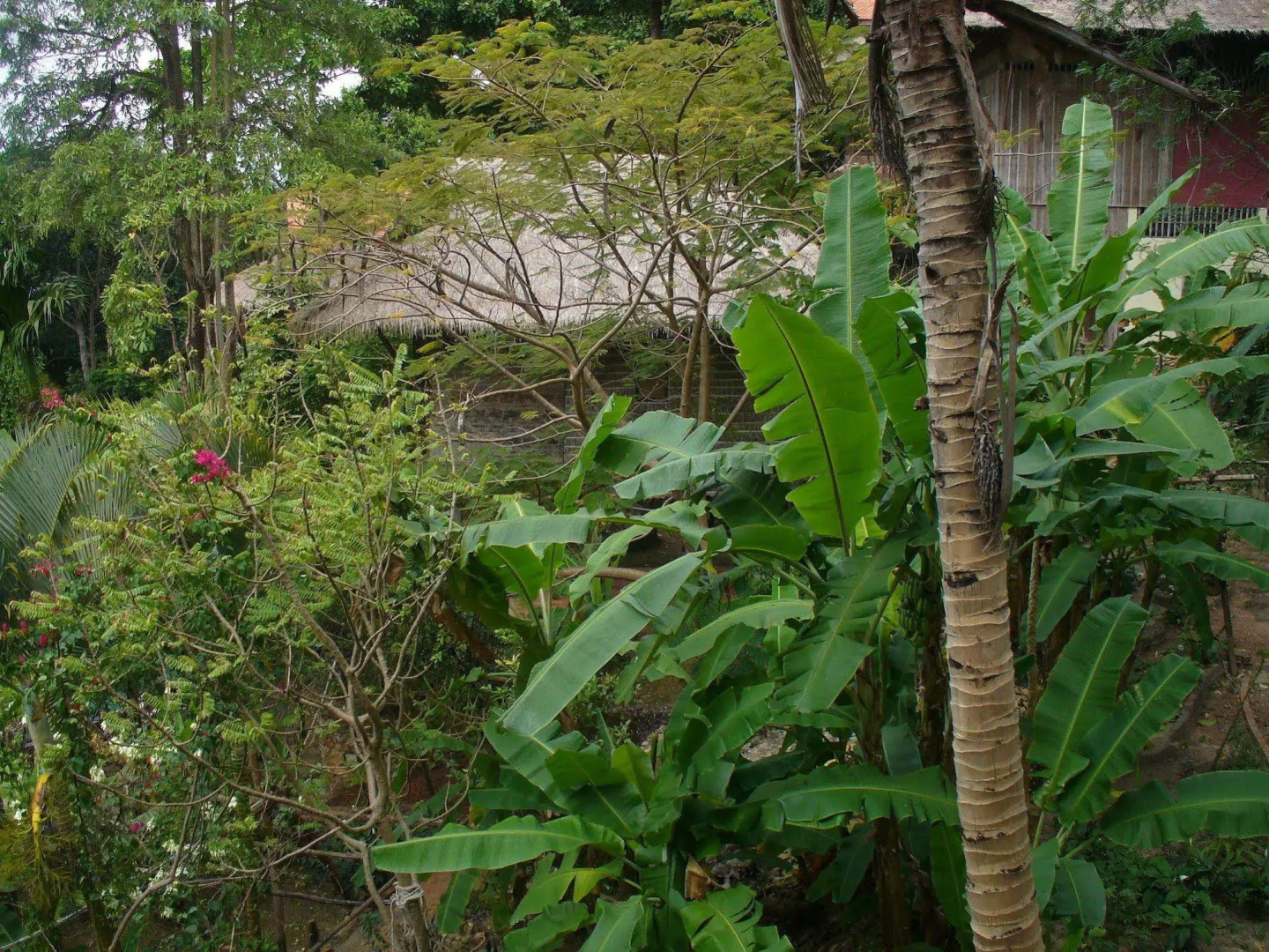 Le Bout du Monde Khmer Lodge