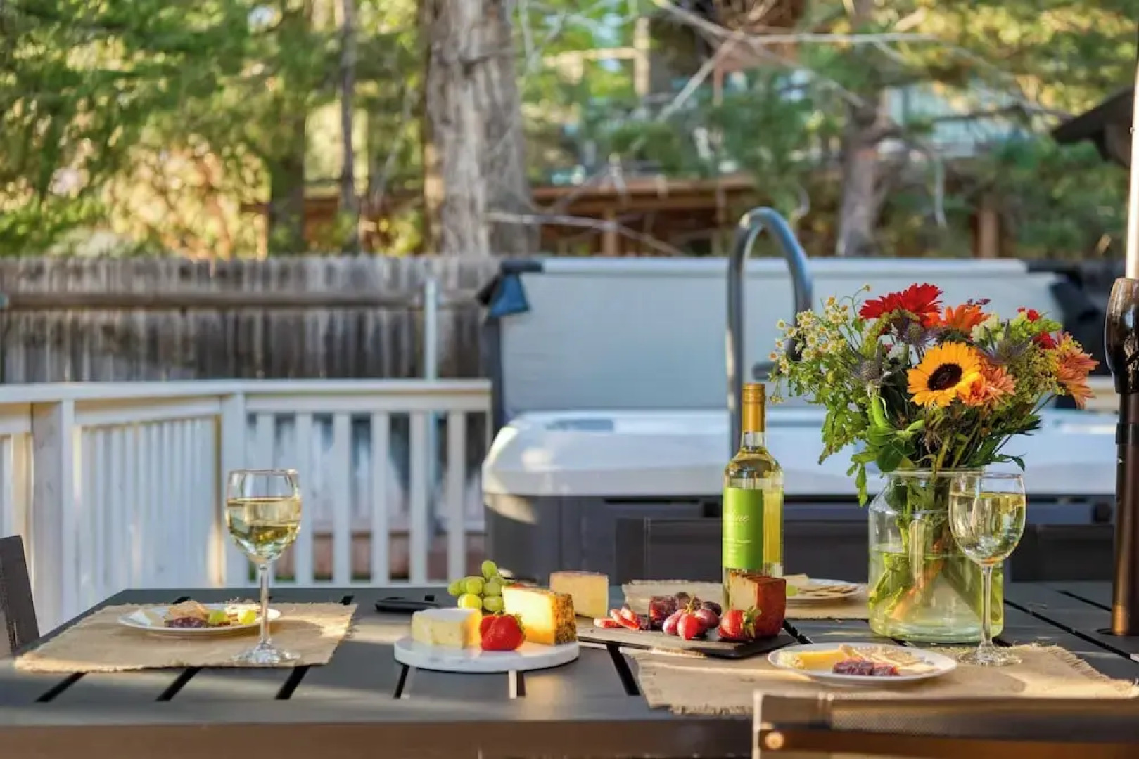 Hot Tub, Sauna & Red Rock Views Near Sedona Trails Sedona Serenity Retreat by Avantstay