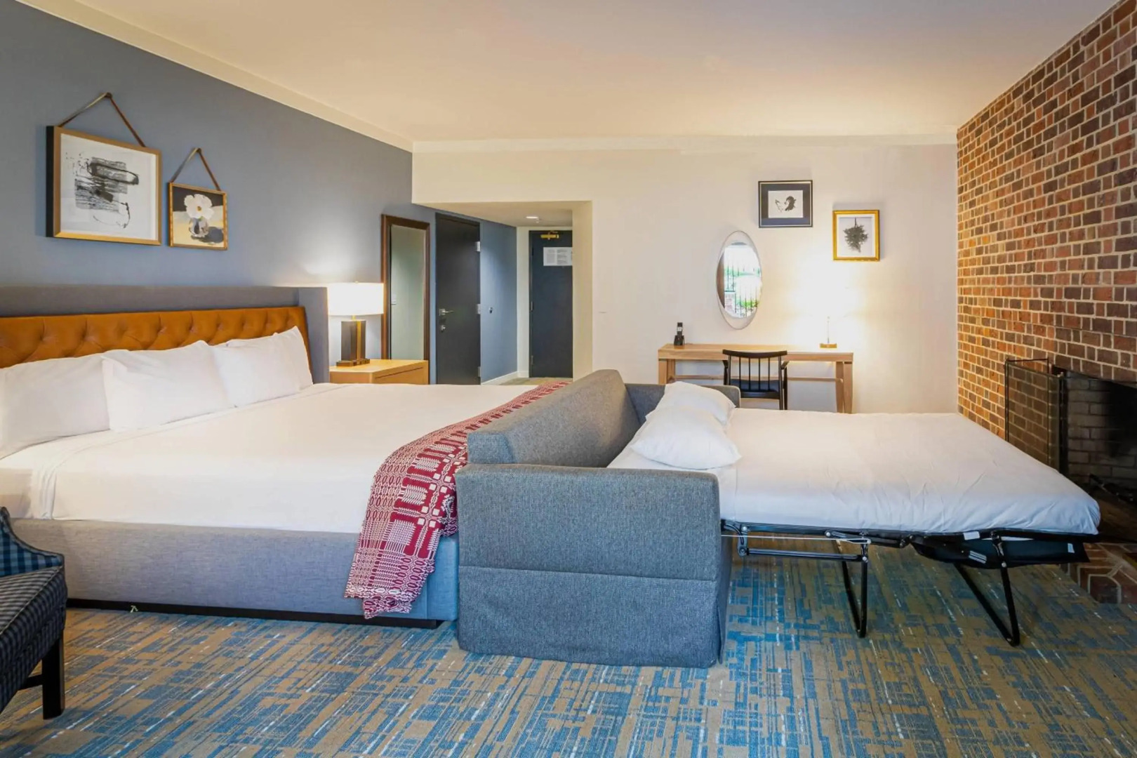 Williamsburg Lodge, Autograph Collection