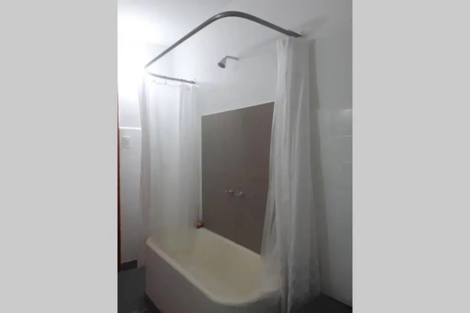 BELLA CASA 110m2 - CENTRO - PATIO - PARRILLA