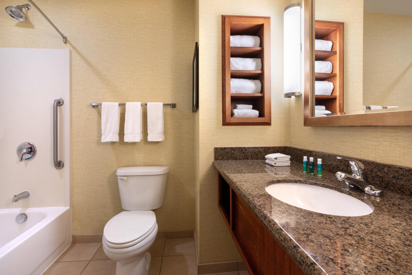 Holiday Inn Express Hotel & Suites Denver Airport by IHG