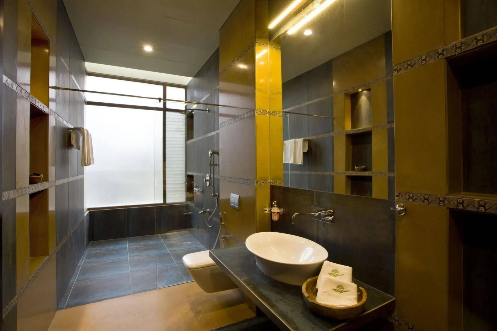 Waterwoods Lodge Kabini