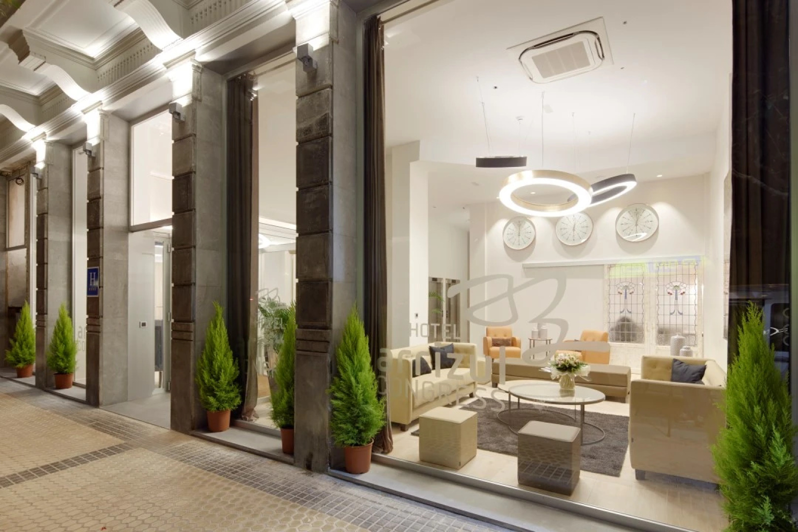 Отлеь Arrizul Congress