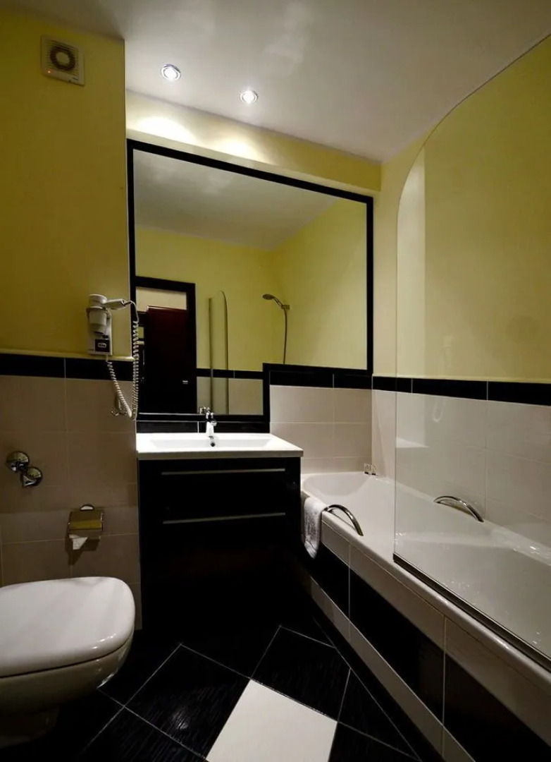 Best Western Plus Business Faltom Hotel