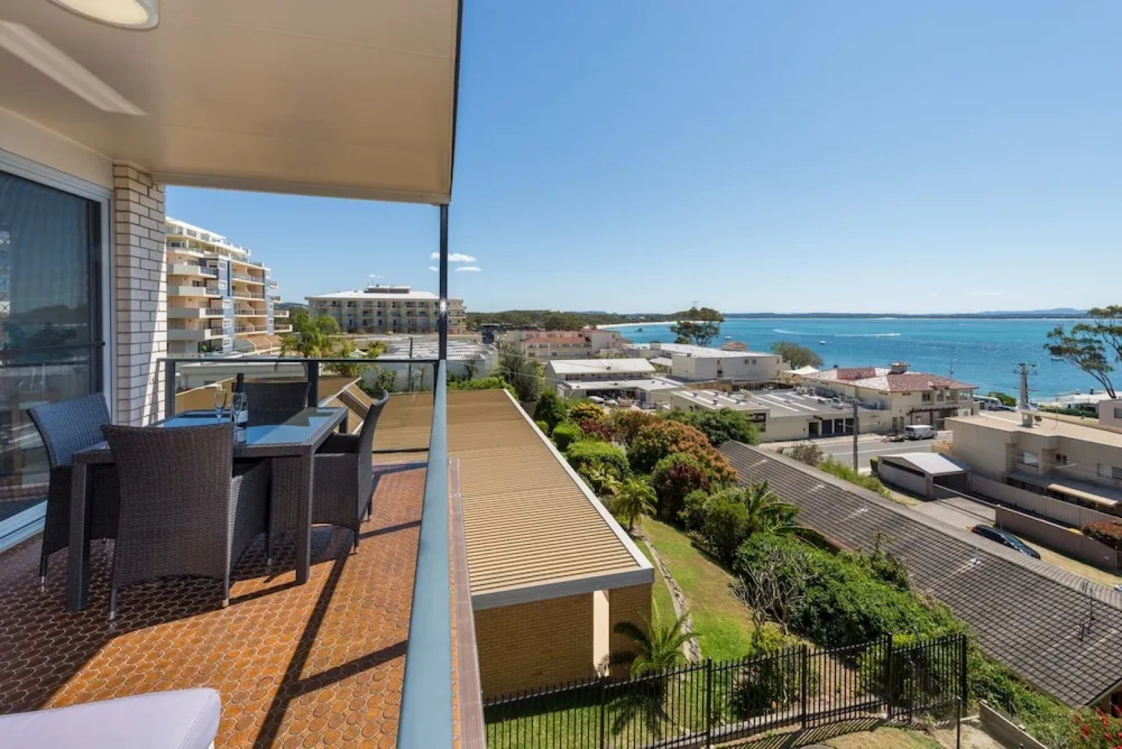 Sundeck Unit 7 - Shoal Bay