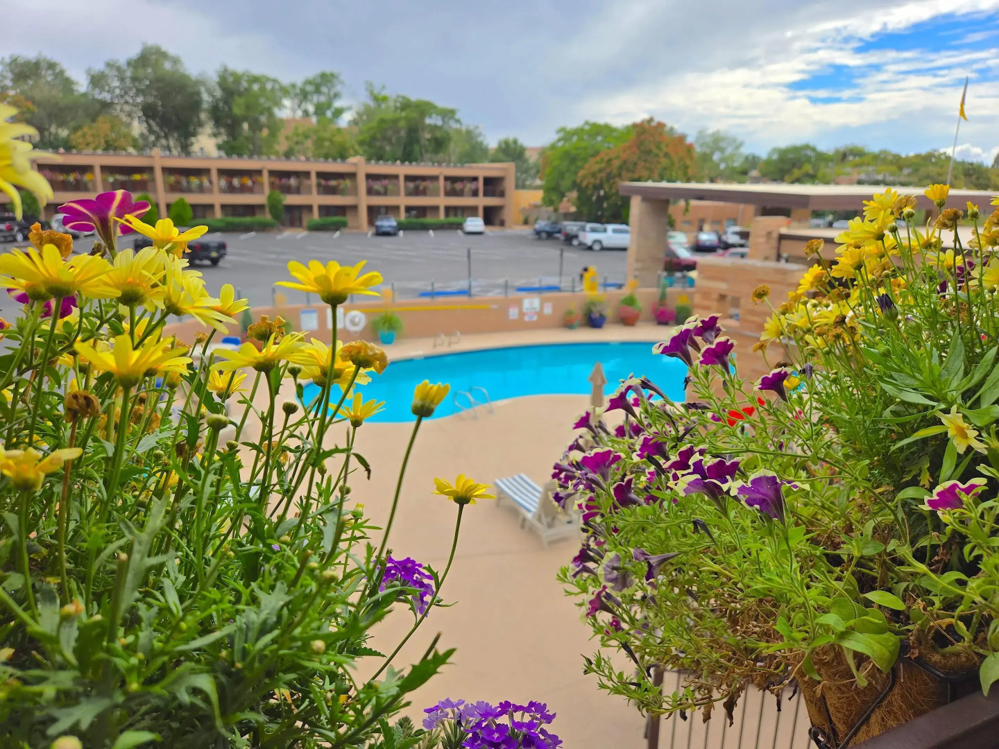 El Sendero Inn, an Ascend Collection Hotel
