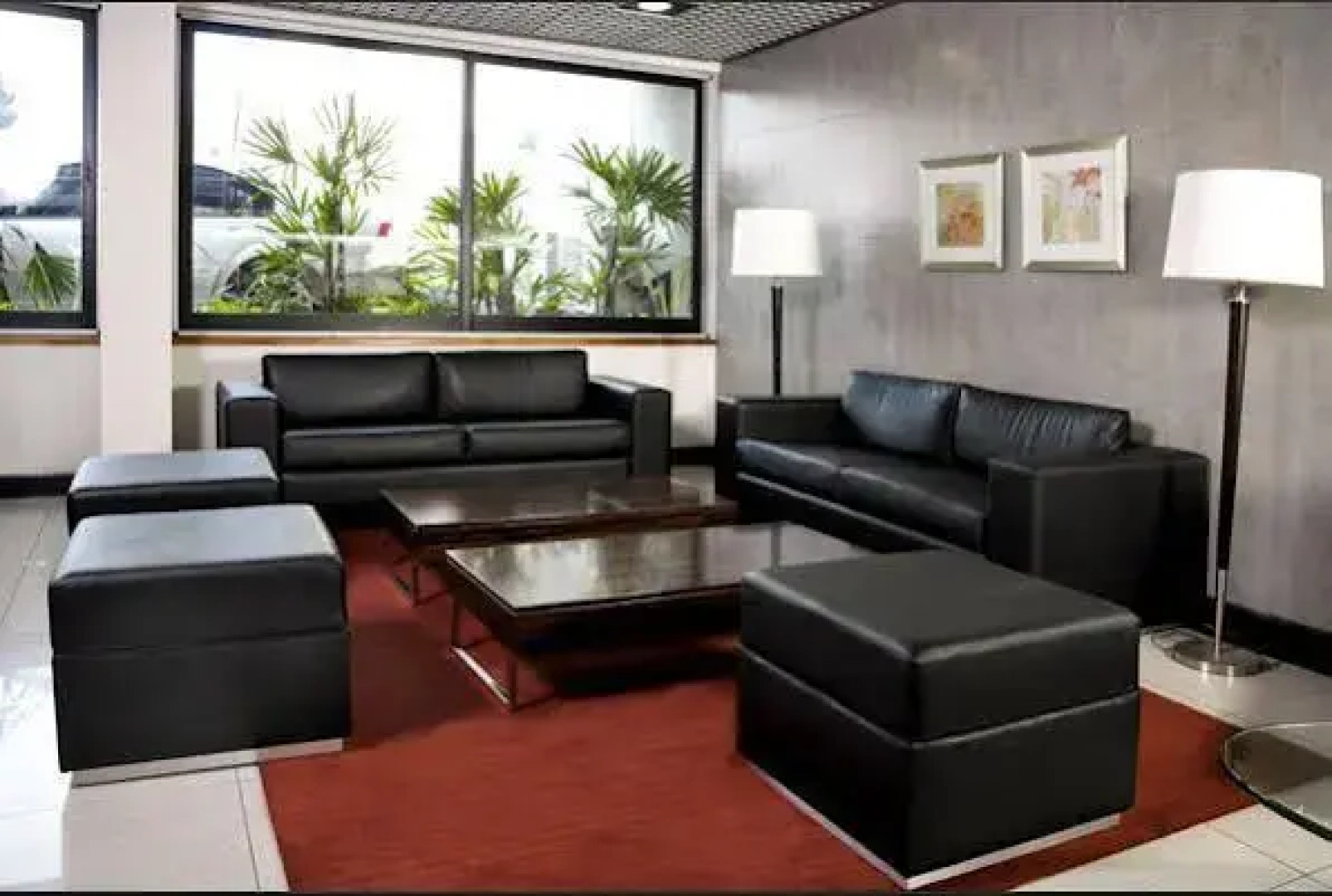 Cetro Real Condominium & Suites