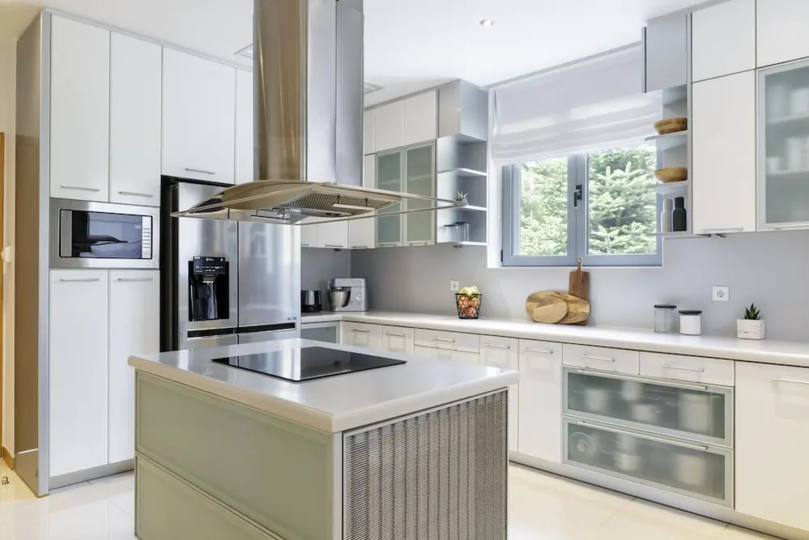 Eos Urban Villa by Upstreet