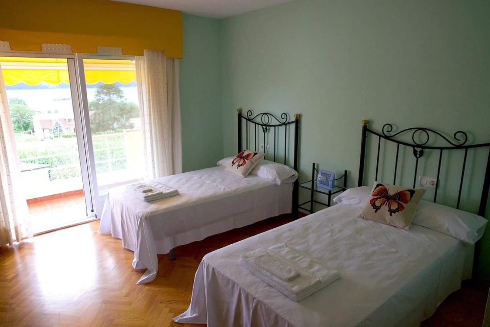 House With 3 Bedrooms in Miño, With Wonderful sea View, Pool Access an