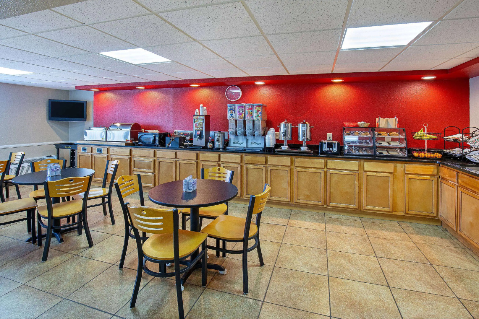 Ramada by Wyndham Bowling Green