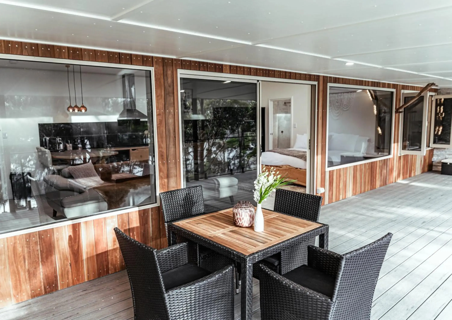 Absolute Oceanfront Bruny Island Secrets Retreat