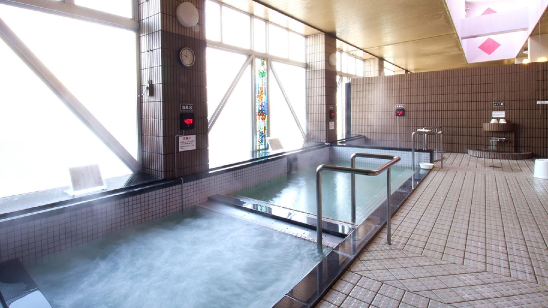 Ikutahara Onsen Hotel North King