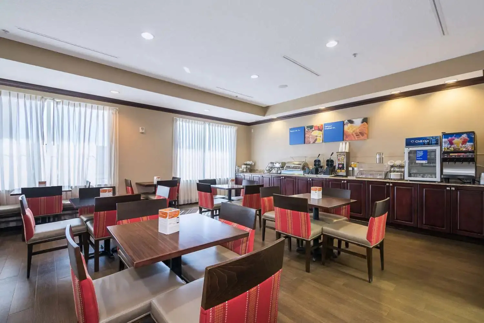 Comfort Inn and Suites Maingate South Davenport