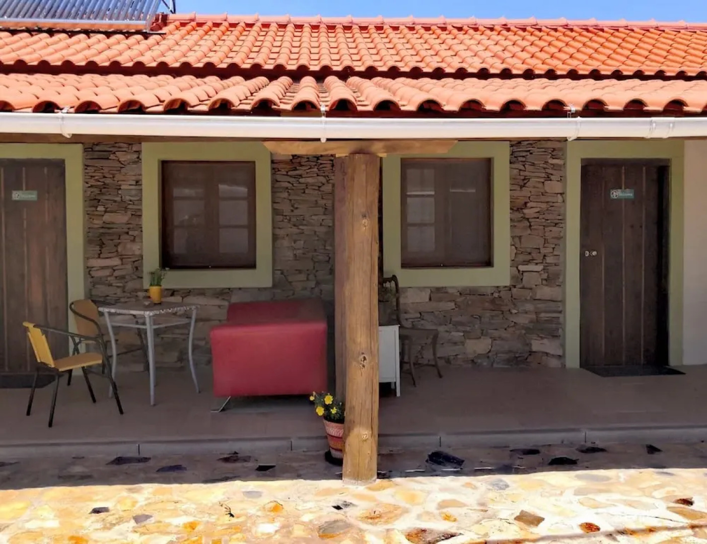 Aguas Belas b& be T1 Blue