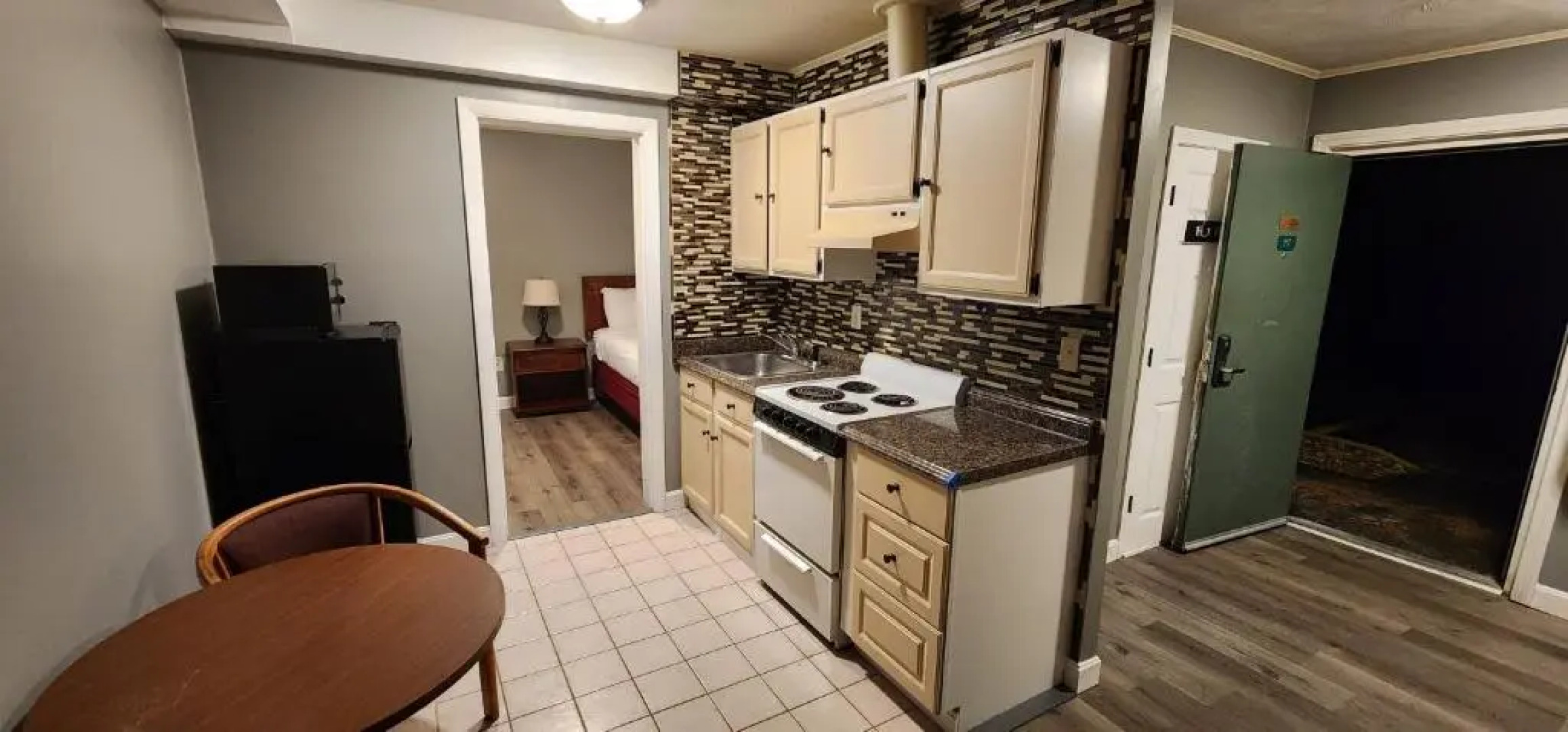 Nashoba Valley Inn & Suites