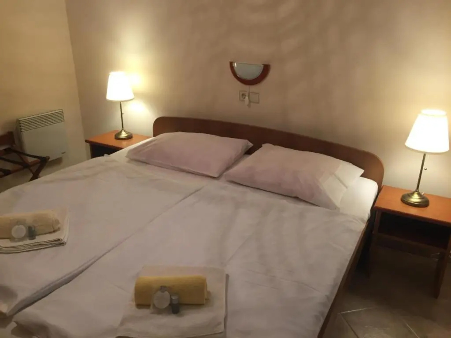 Apartments and Rooms Villa Luci