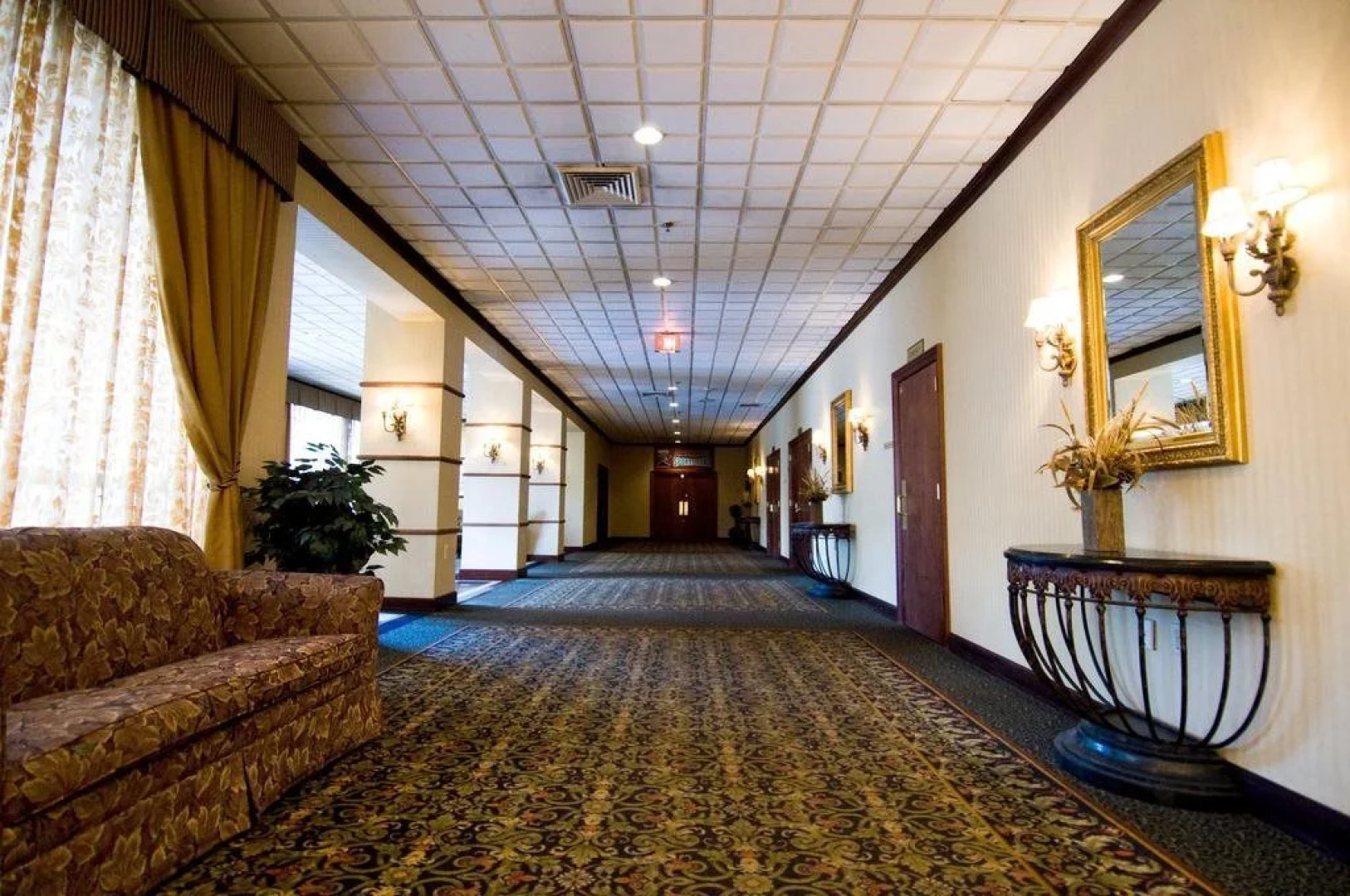 OYO Hotel East Hanover NJ-10