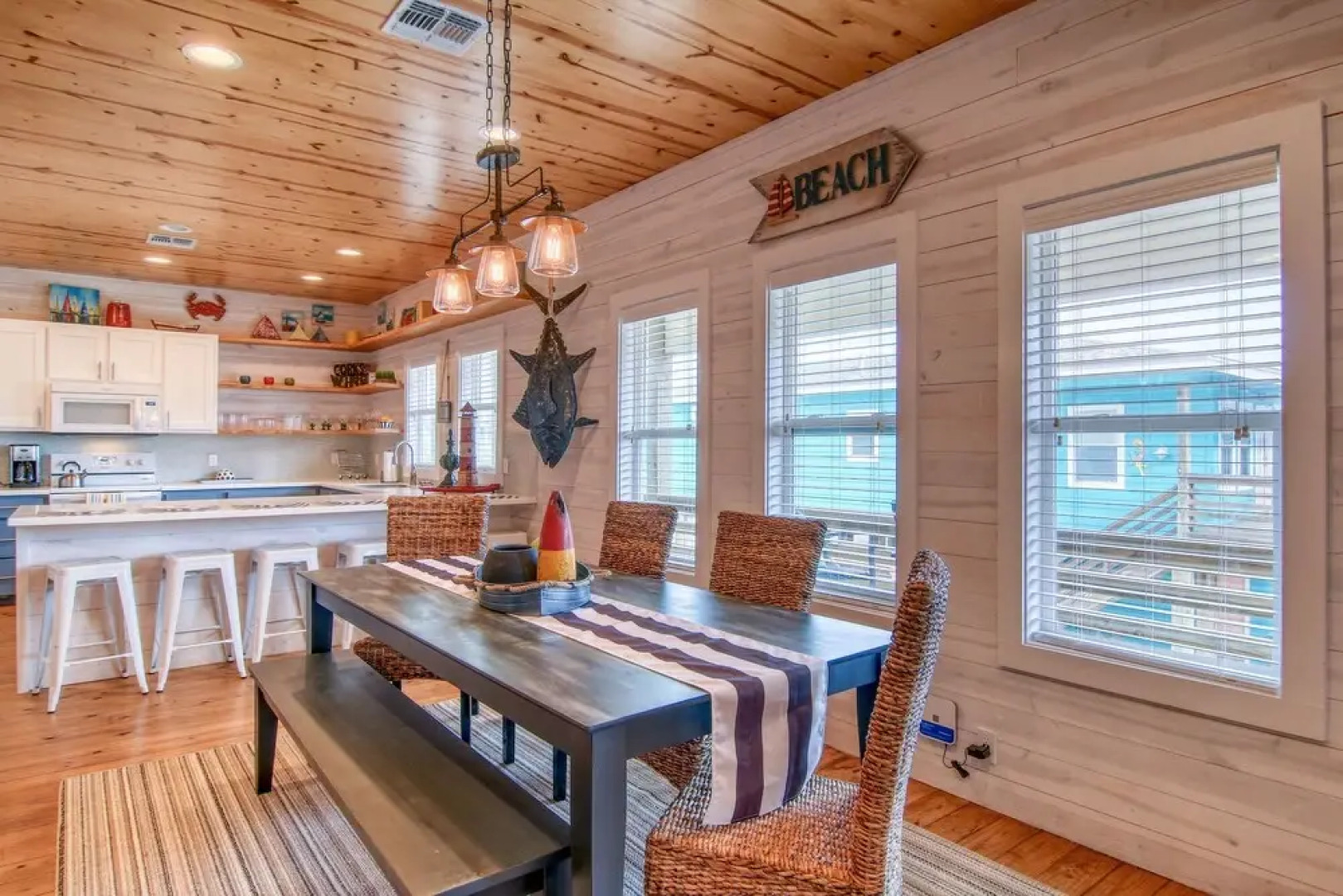 Beach Buzz 4 Bedrooms 3 Bathrooms Home