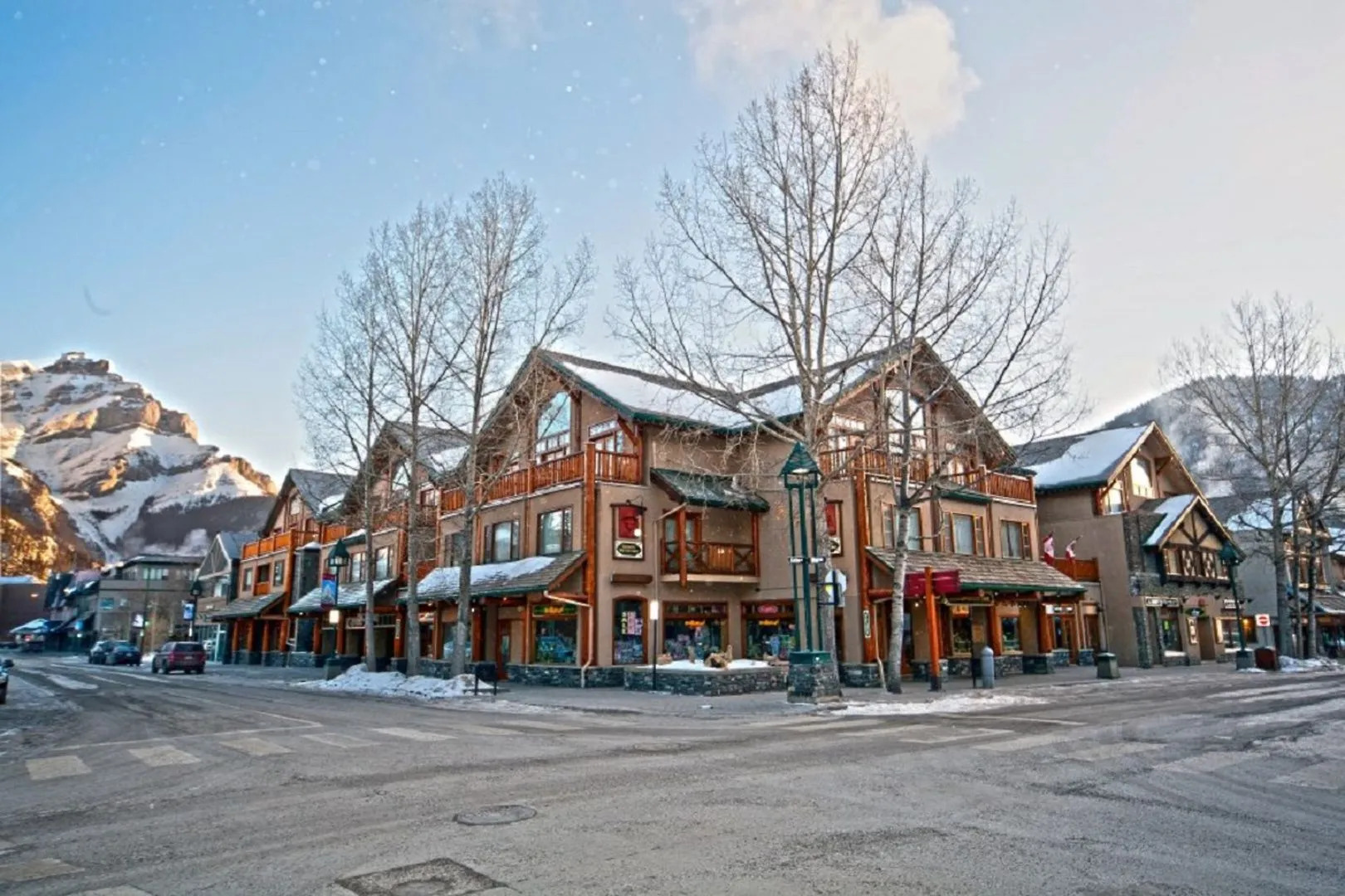 Brewster Mountain Lodge