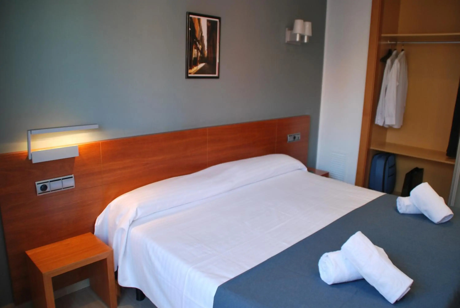 Apartaments Independència