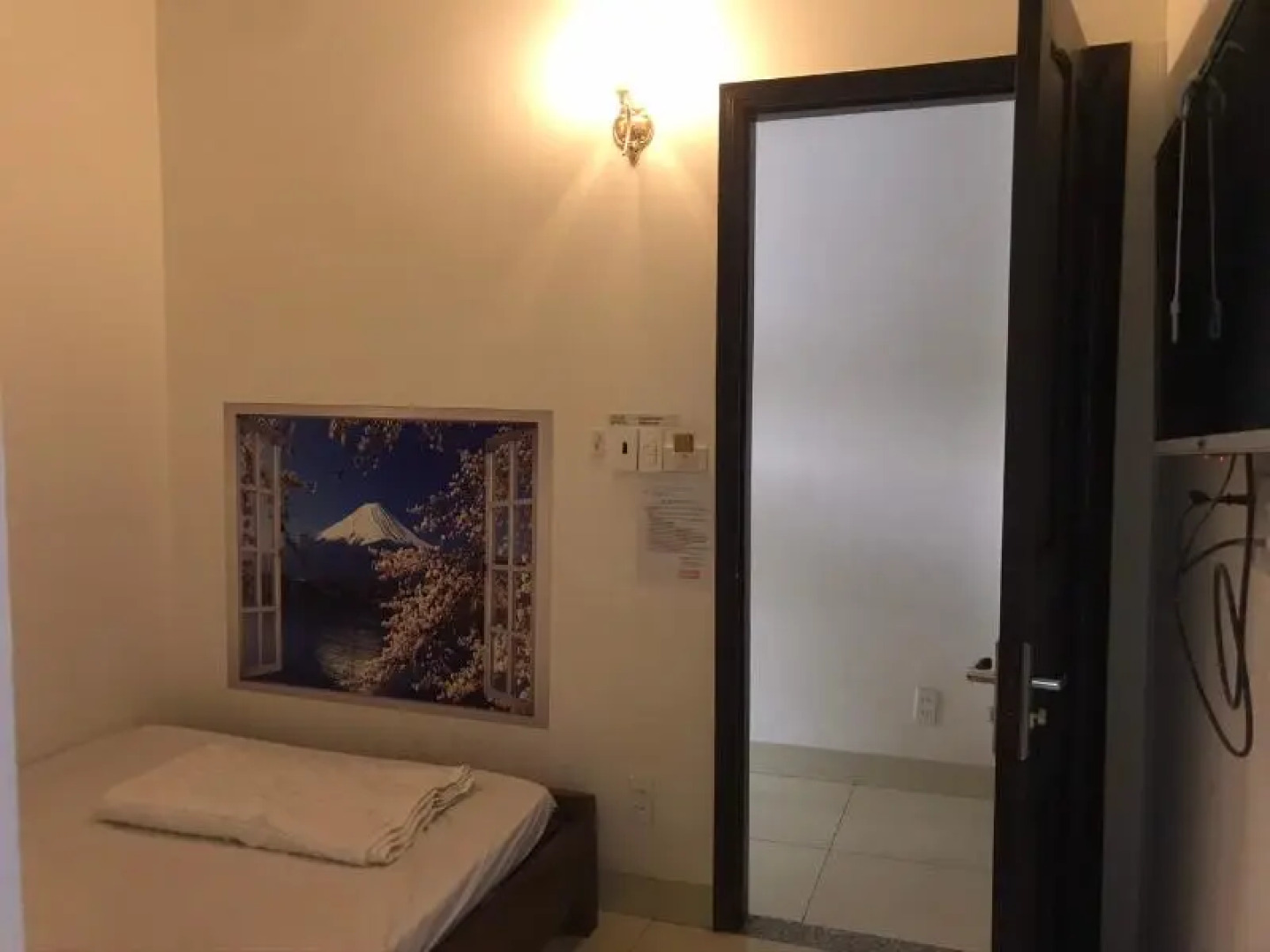 Dung Khanh Motel by ZUZU