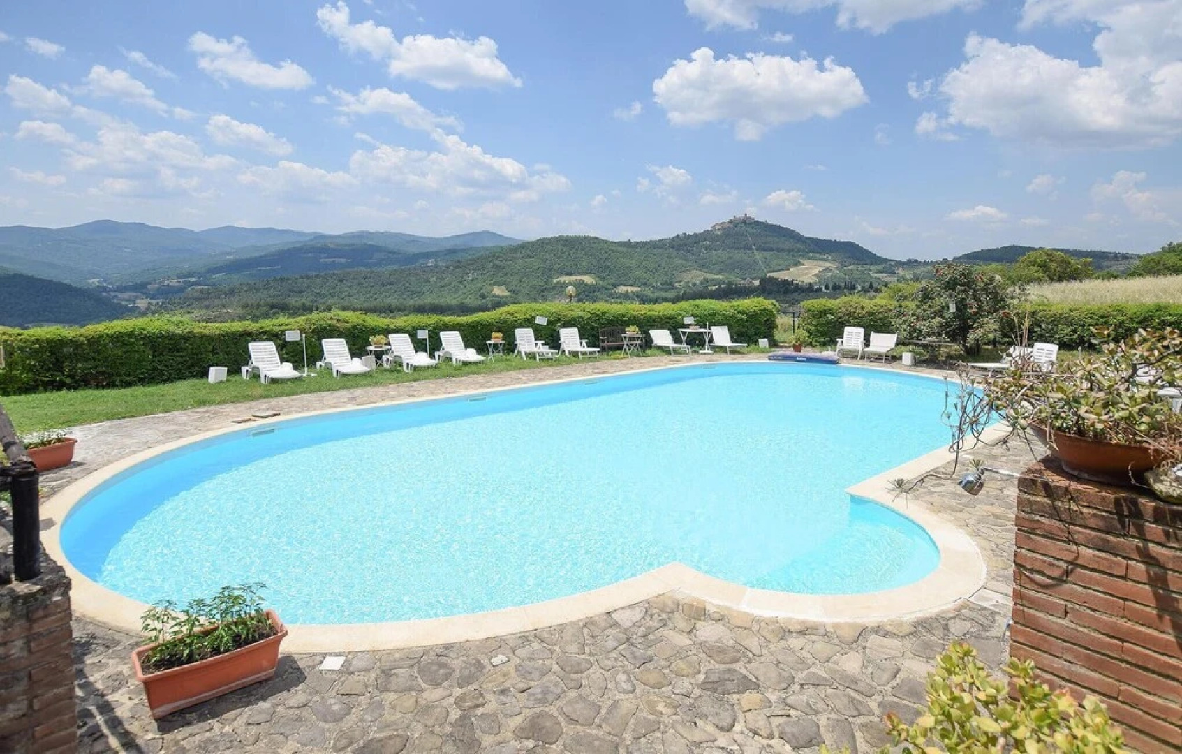 Beautiful Home in Monte Santa Maria Tibe With Outdoor Swimming Pool, Sauna and 5 Bedrooms