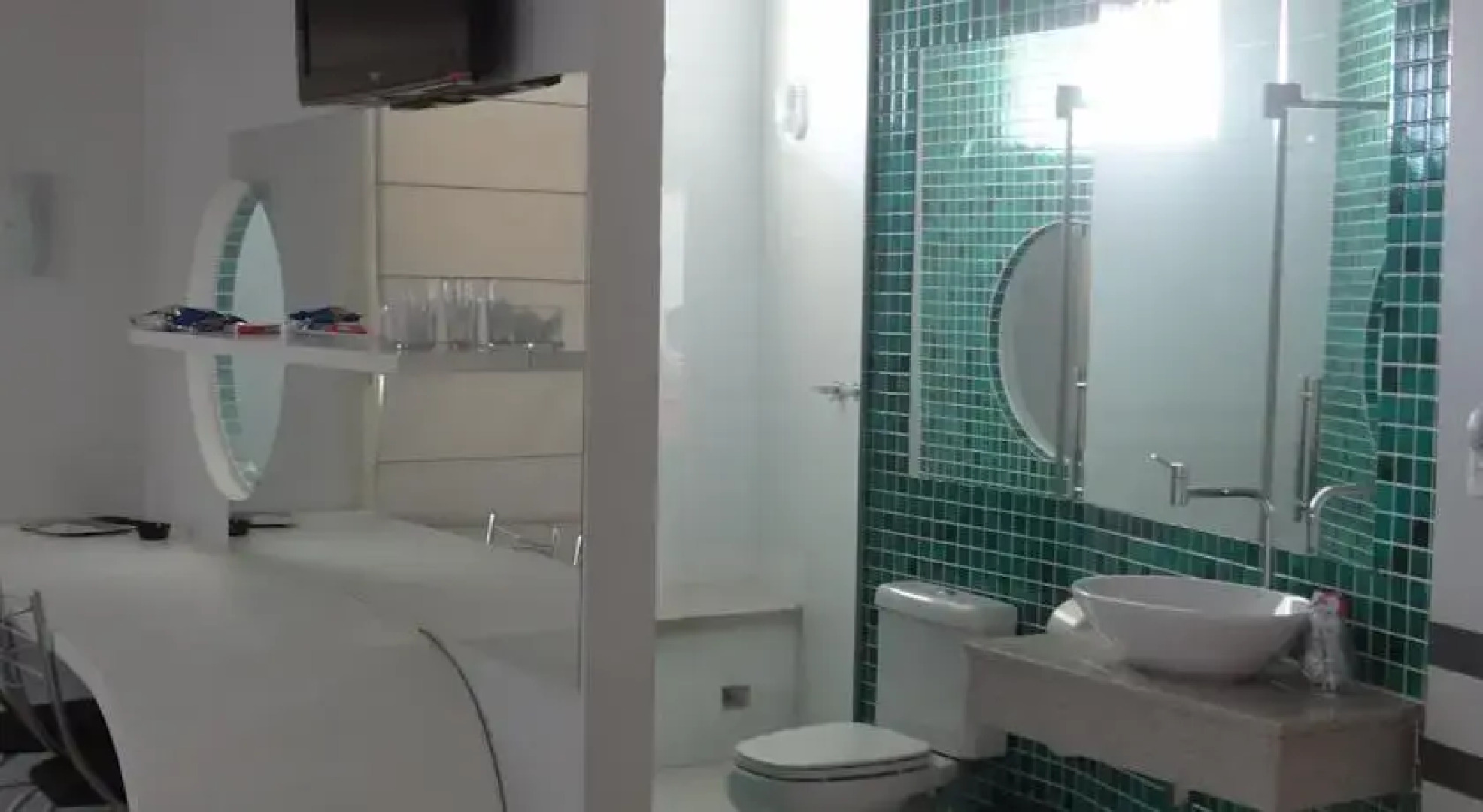 Motel Alibi (Adult Only)