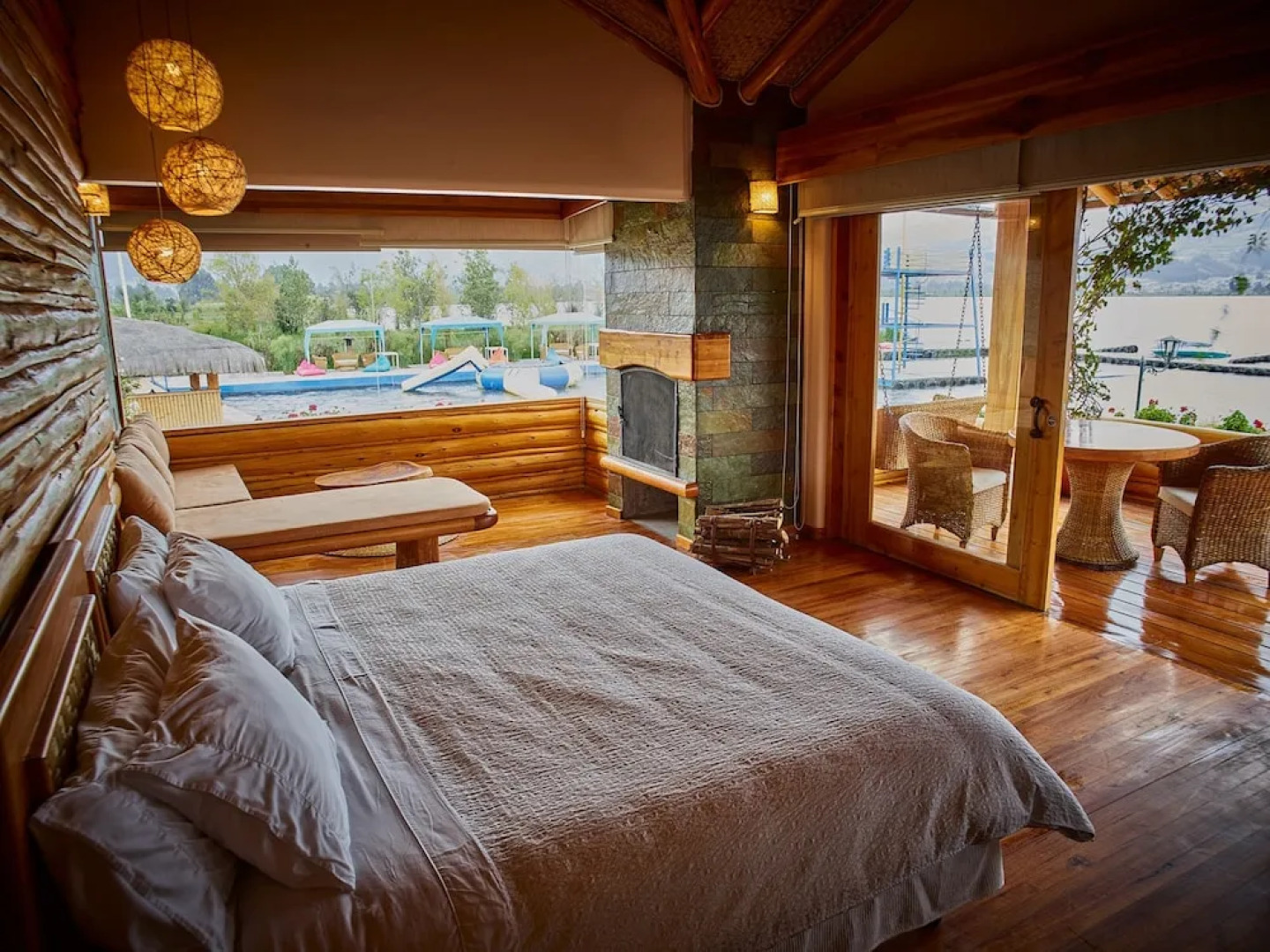 Hostería Cabañas del Lago