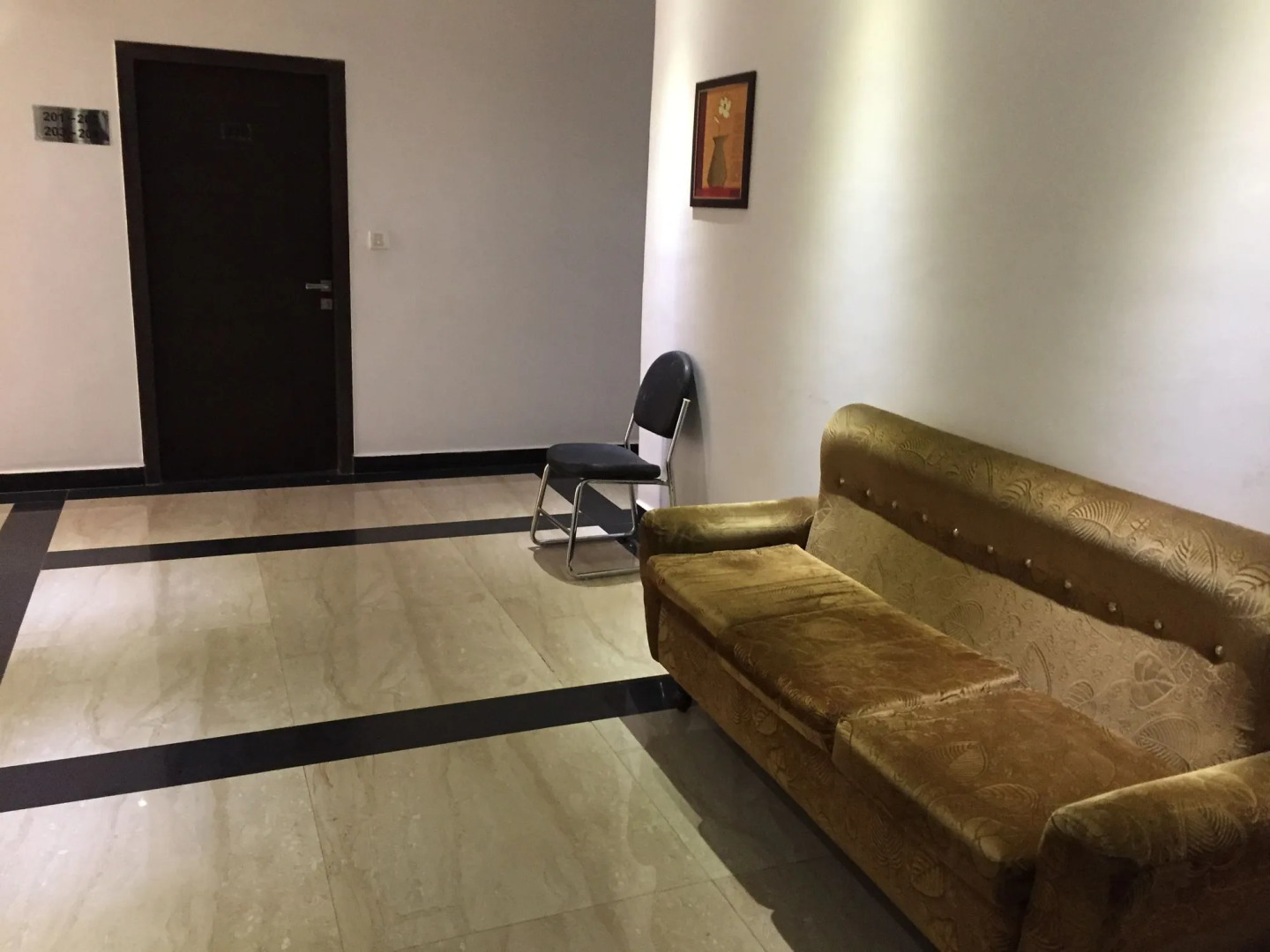 OYO Rooms Mall Road Cantonment