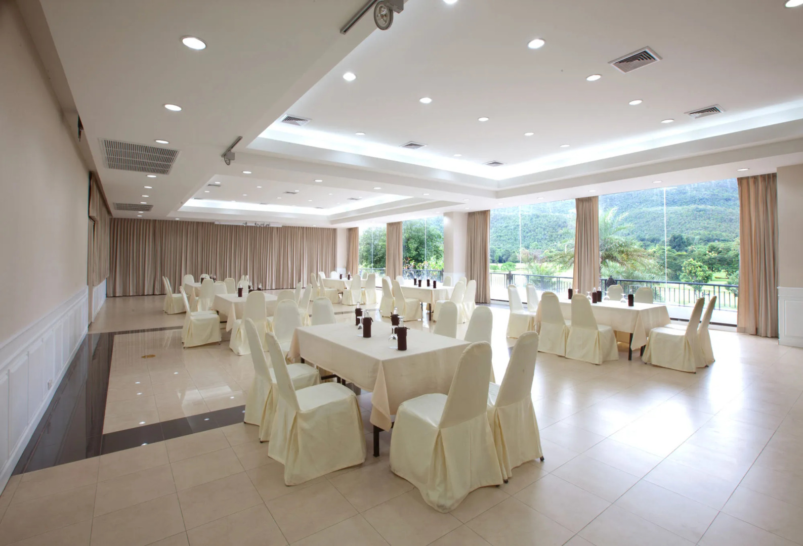 Alpine Golf Resort Chiang Mai