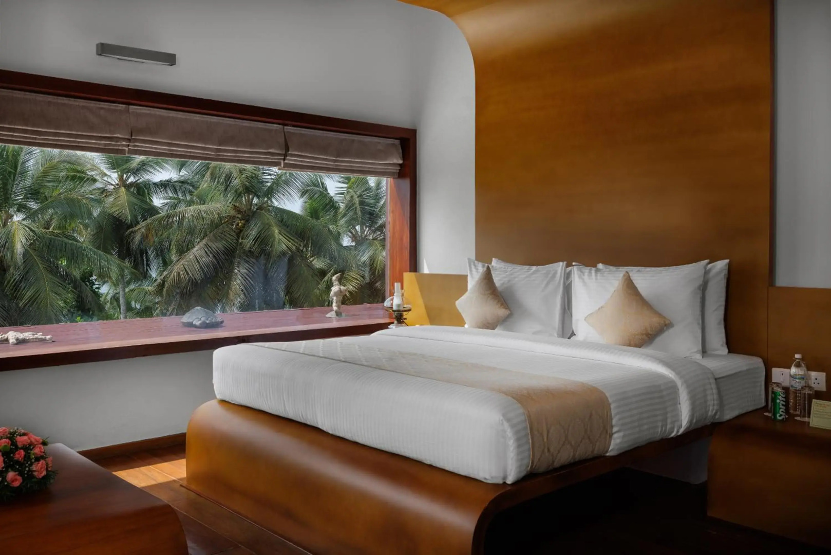 Gokulam Grand Turtle On The Beach