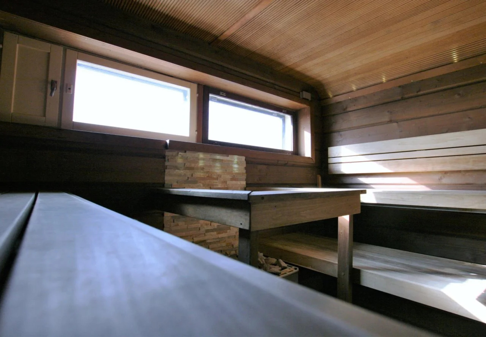 Skyline Airport Hotel