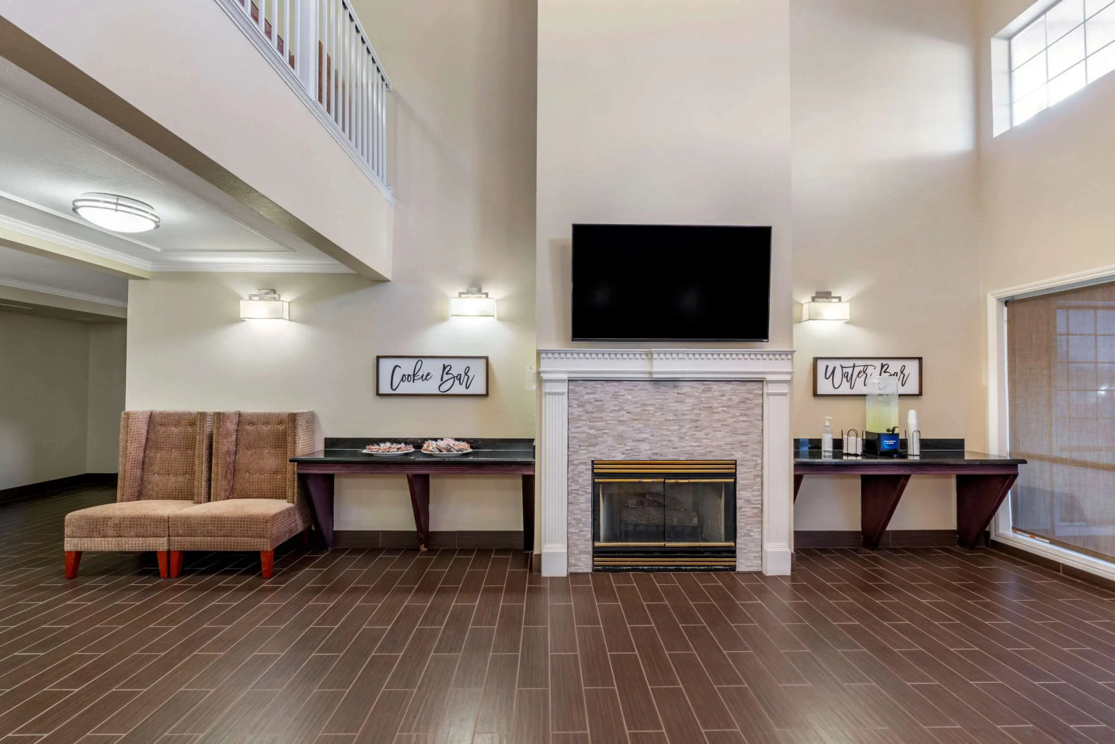 Comfort Suites Red Bluff near I-5