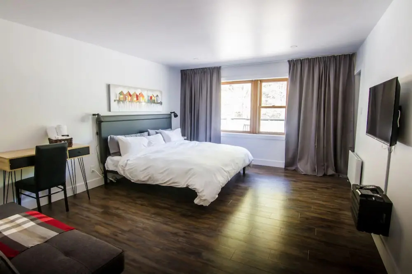 Comme Chez Soi Restaurant & Auberge