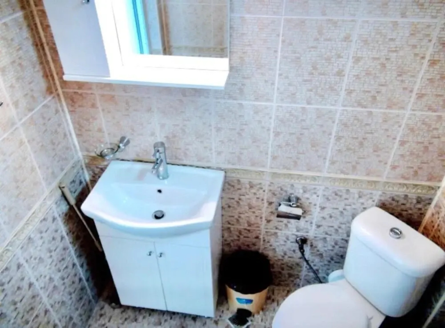 Charming 1-bed Apartment in Aheloy