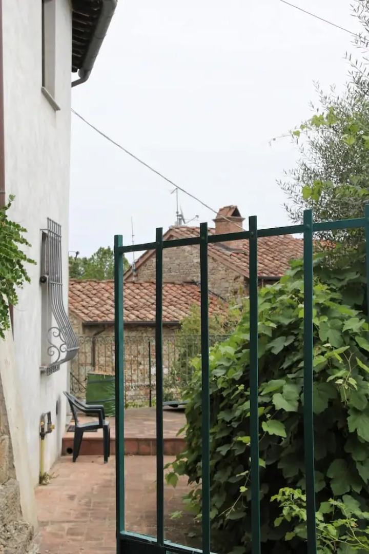 House With 2 Bedrooms in Vicopisano, With Furnished Terrace Near the Beach