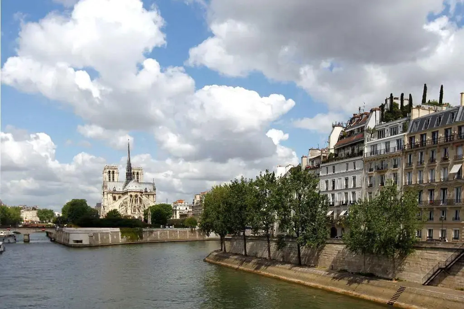 Hôtel L de Lutèce - Notre-Dame