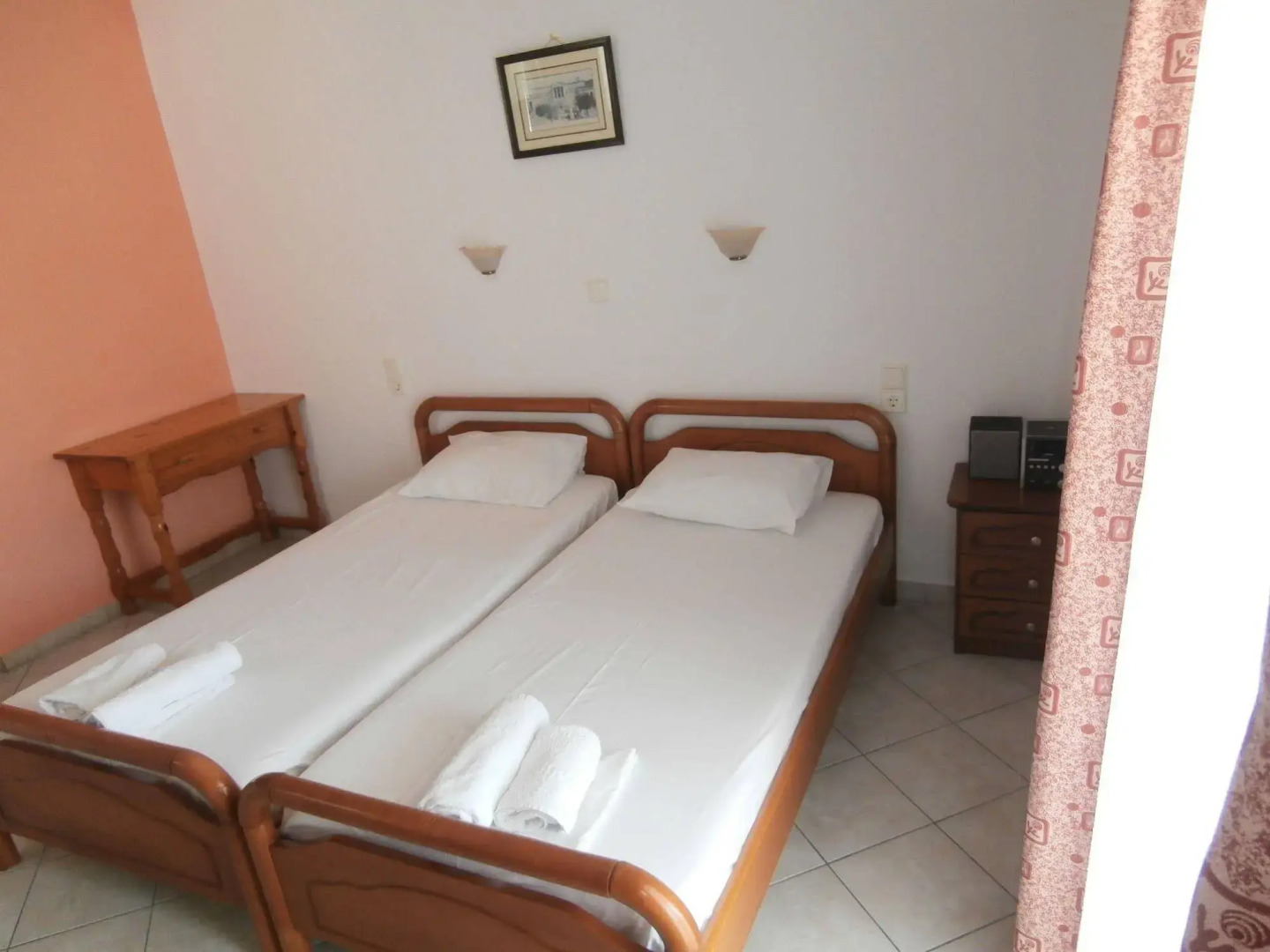 Christina Studios & Apartments