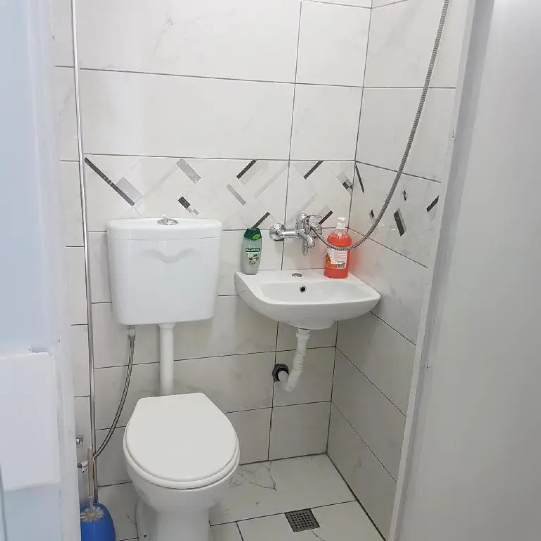 Klent Studio Apartment