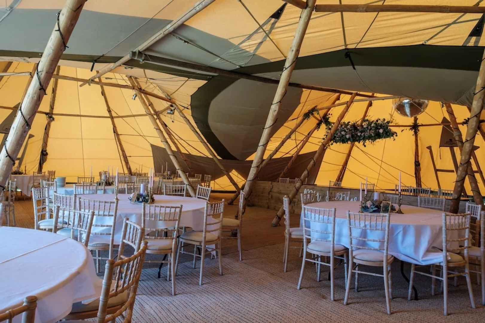 Hotel Elizabeth Hull