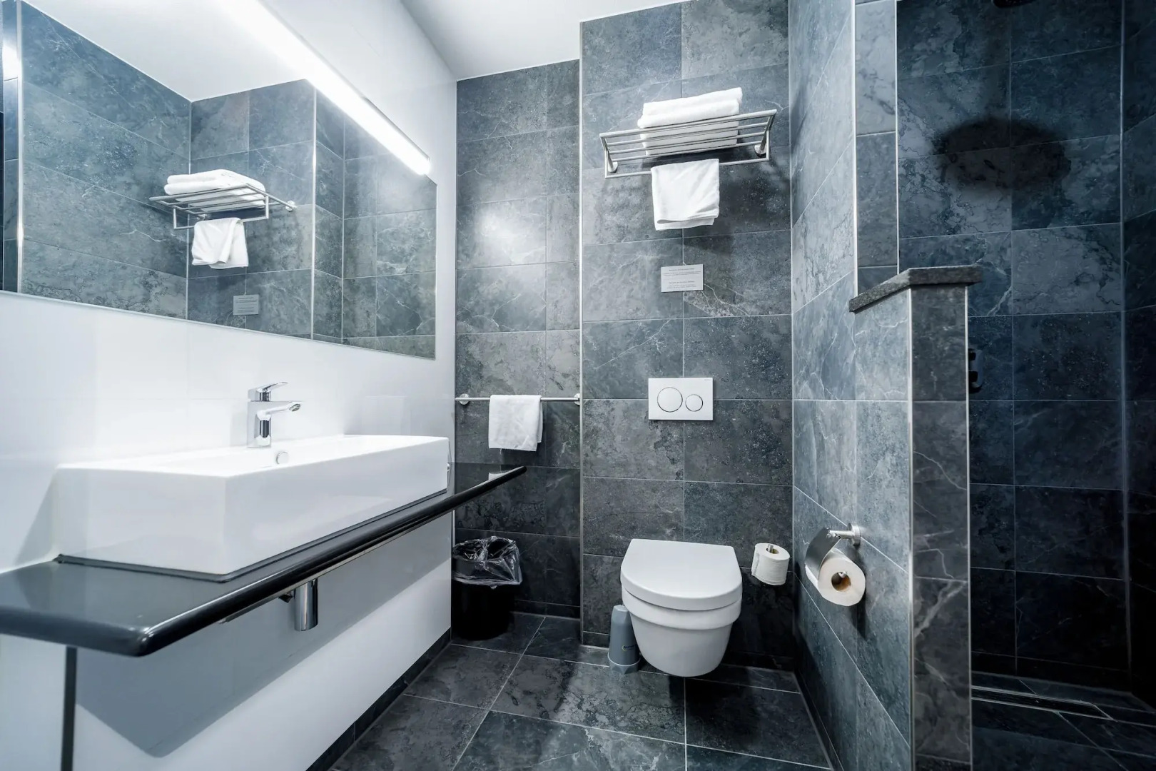 Bastion Hotel Eindhoven Waalre