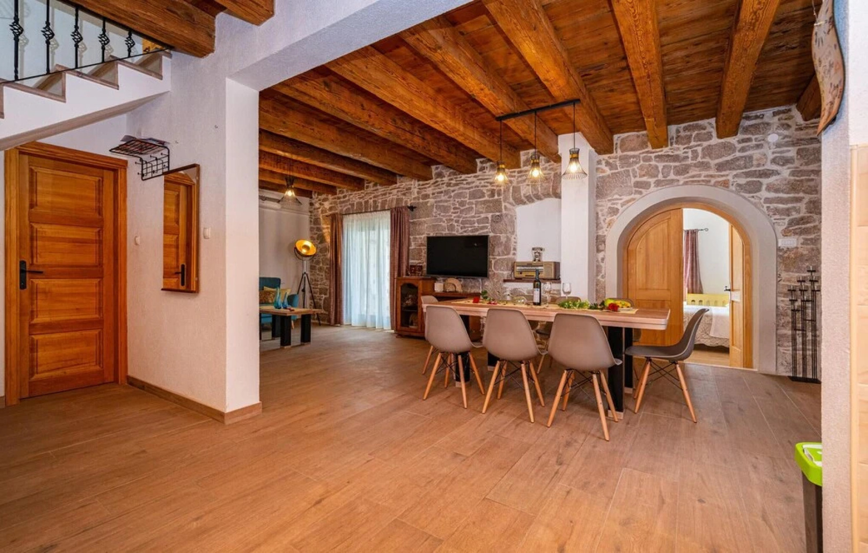 Amazing Home in Drage With 4 Bedrooms, Wifi and Outdoor Swimming Pool