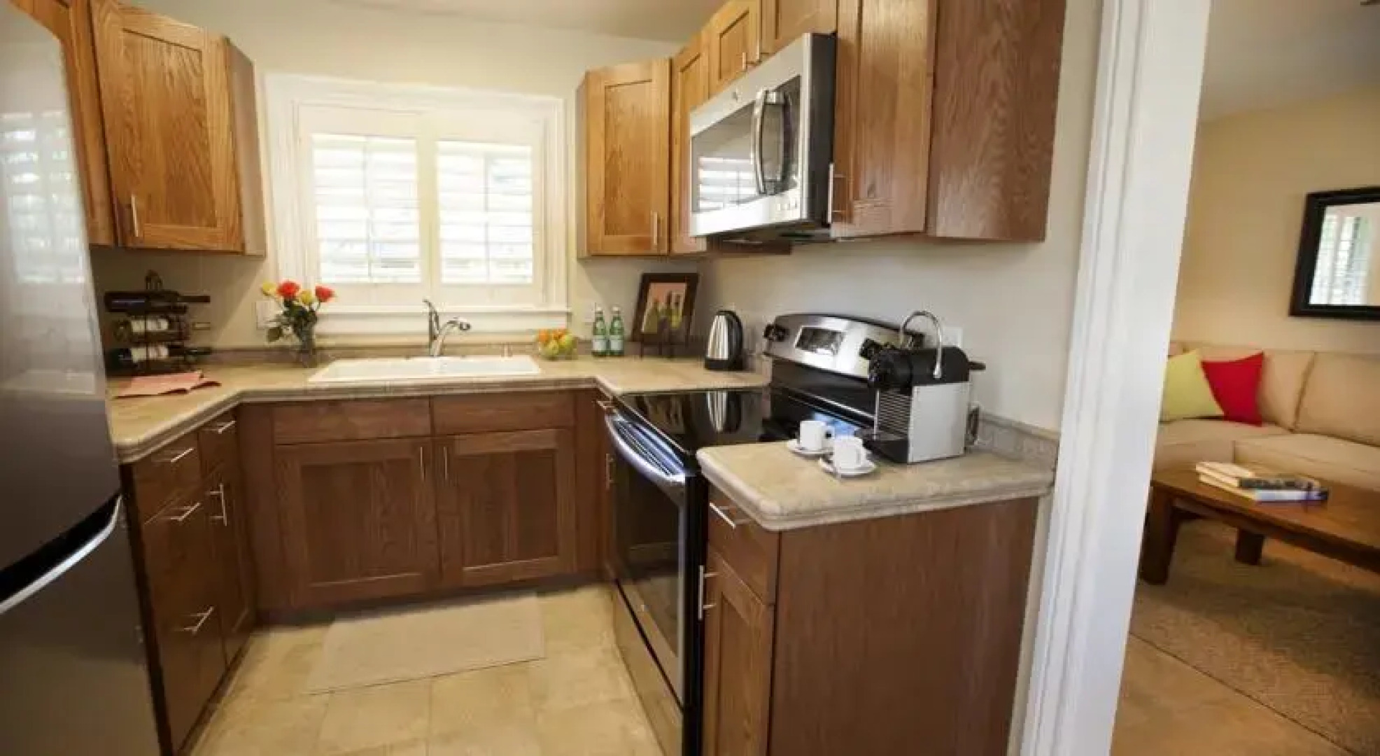 Sonoma Rosso Guest Cottage