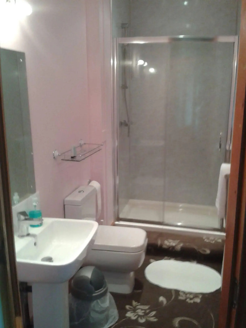 Oakfield Lodge Guest House Stockport