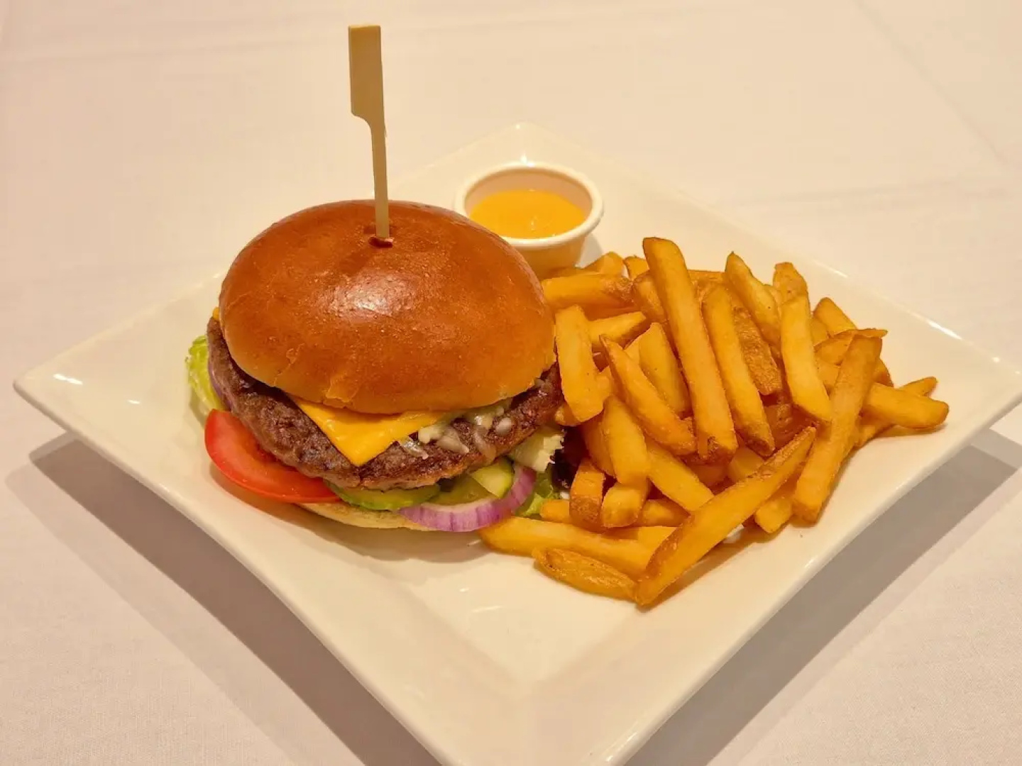 Supreme Inn Boston