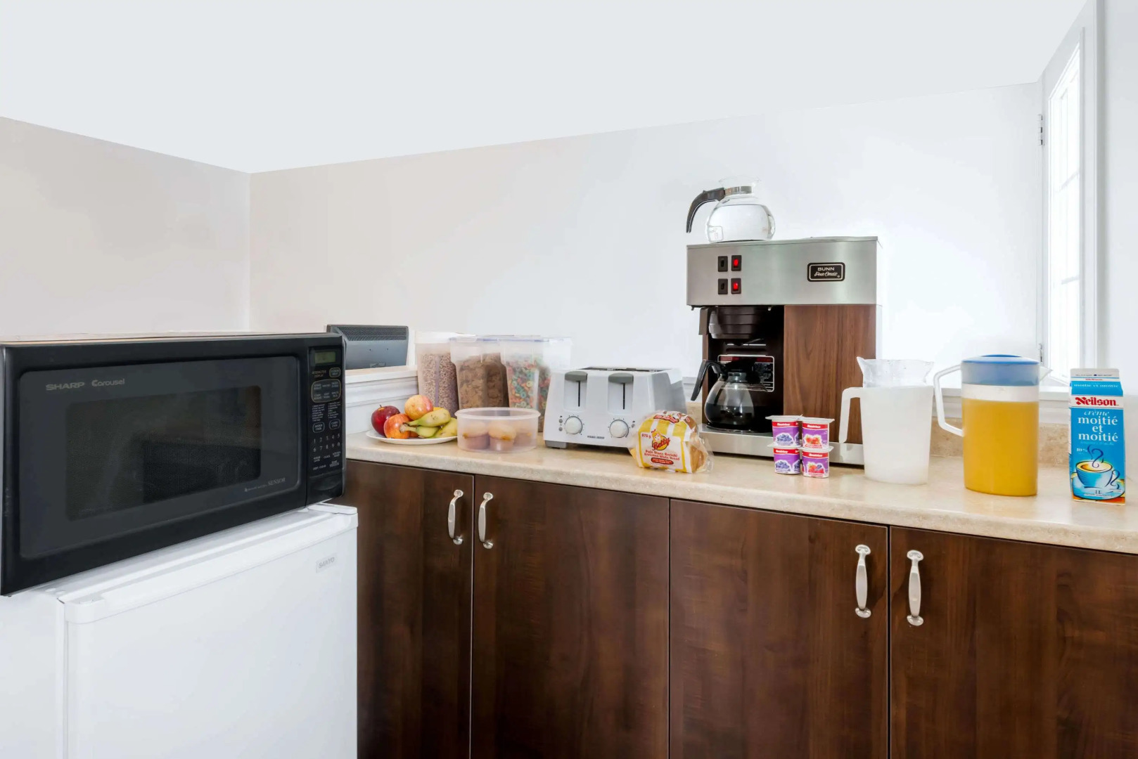 Knights Inn Arnprior