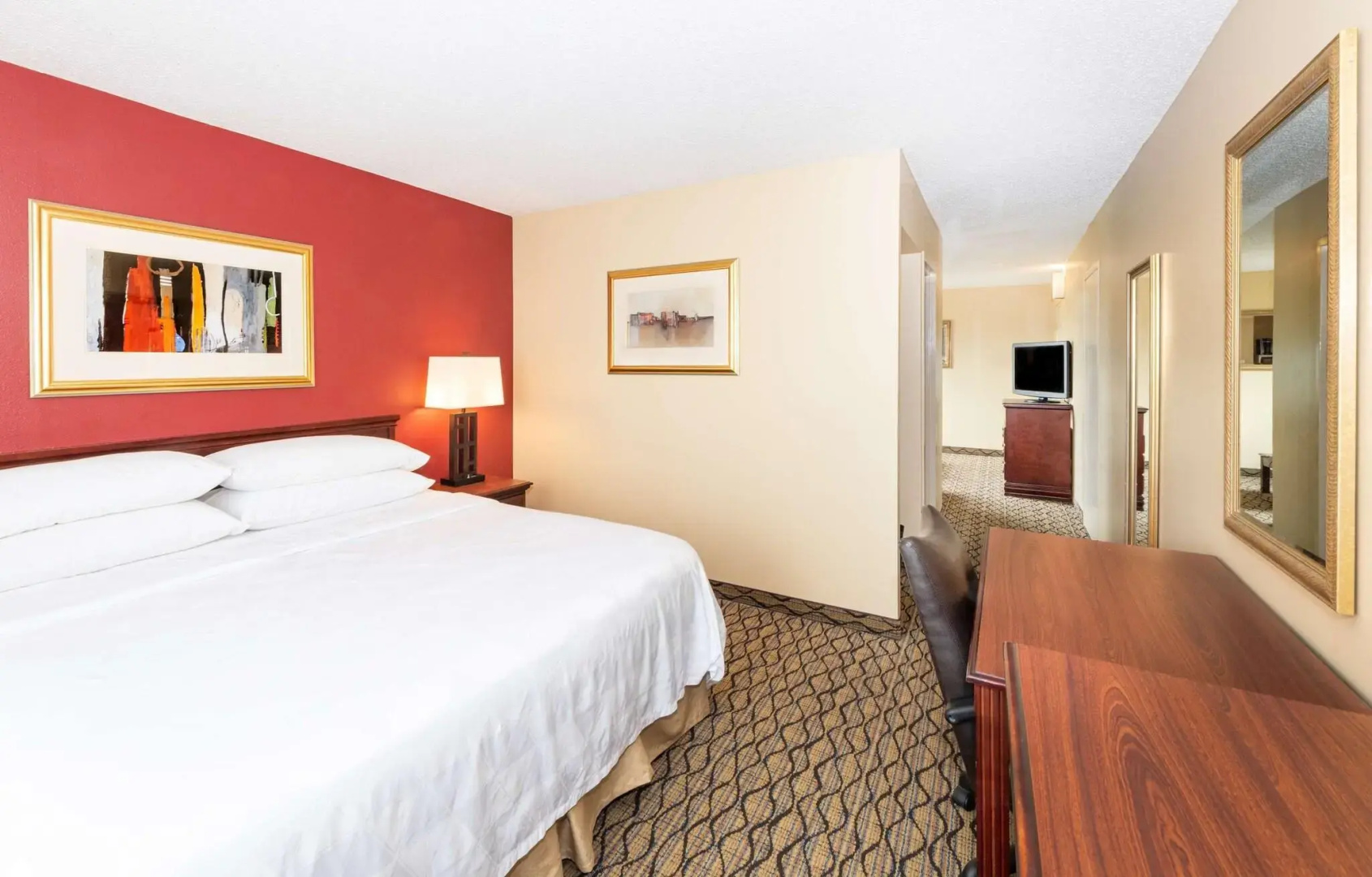 Aviator Hotel & Suites, Best Western Signature Collection
