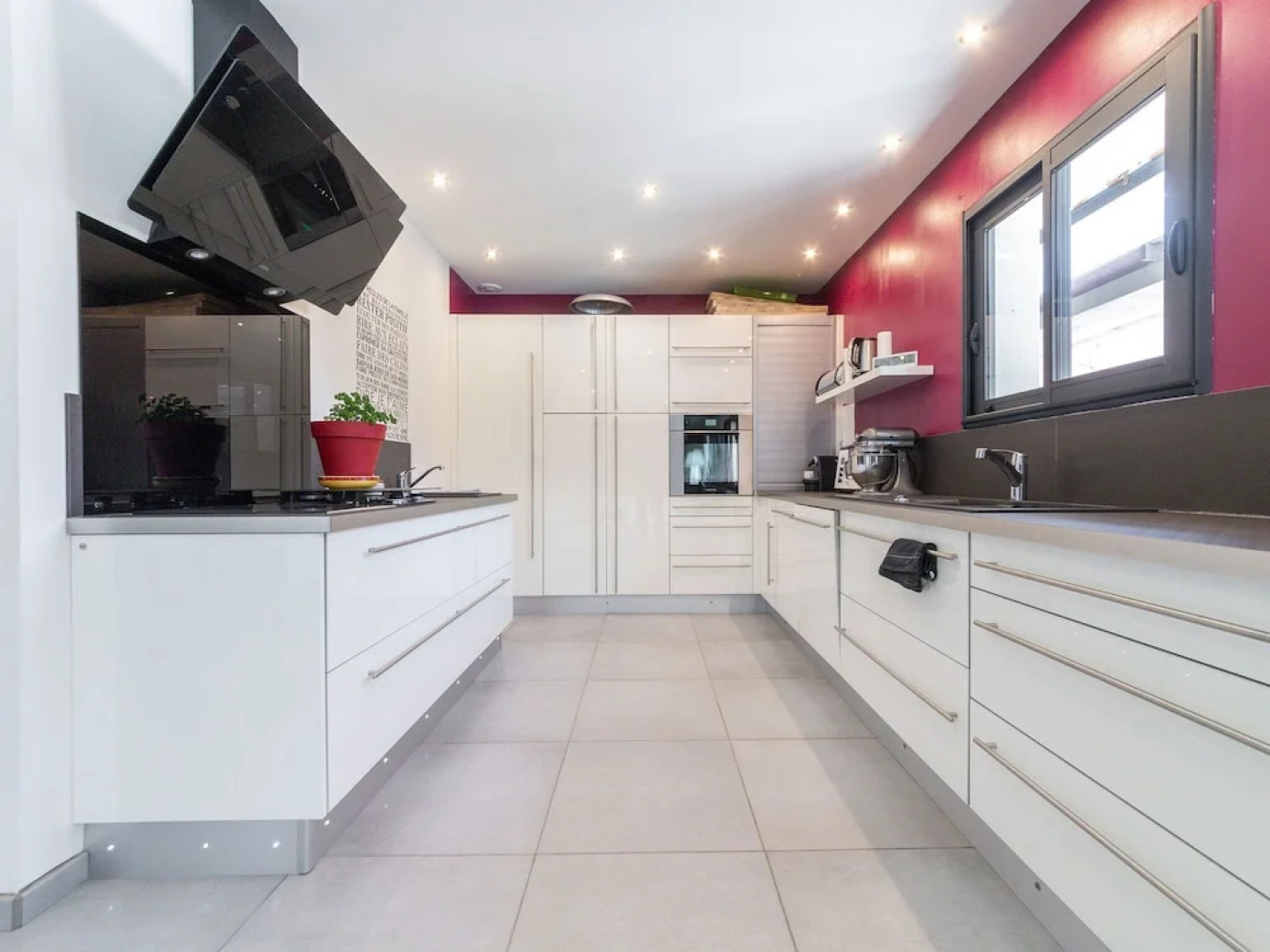 Serene Villa in Saint-Victor-la-Coste with Private Pool